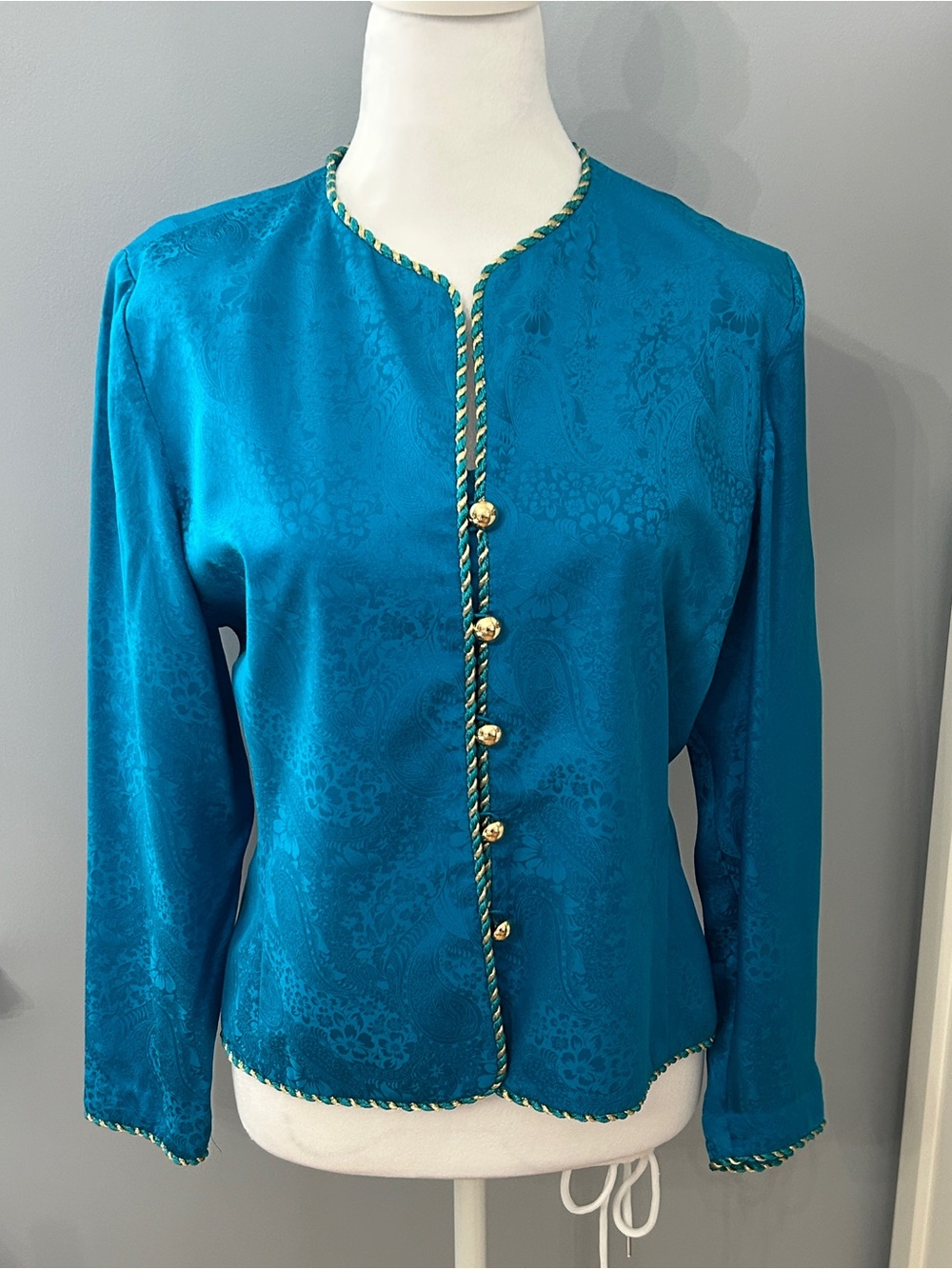 Papell Too Petites Vintage 100% Silk Blue Jacquard Gold Trim Jacket Size 10
